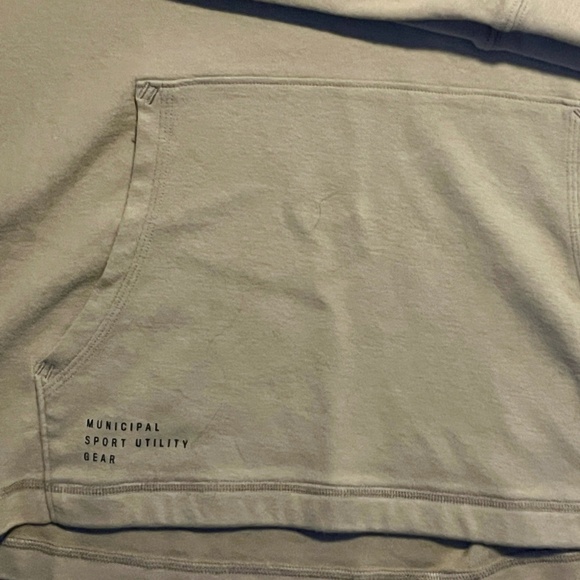 Municipal Long Sleeve Polo w/ Pouch - L - Picture 4 of 6